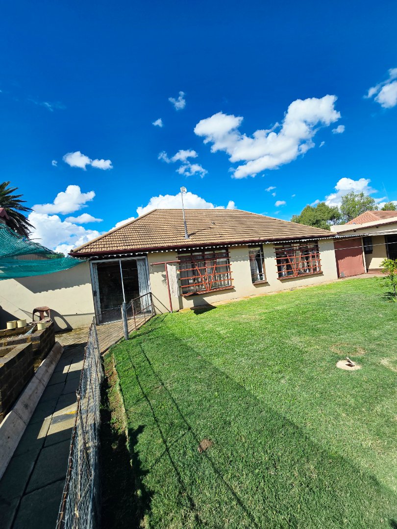 3 Bedroom Property for Sale in Stilfontein Ext 1 North West